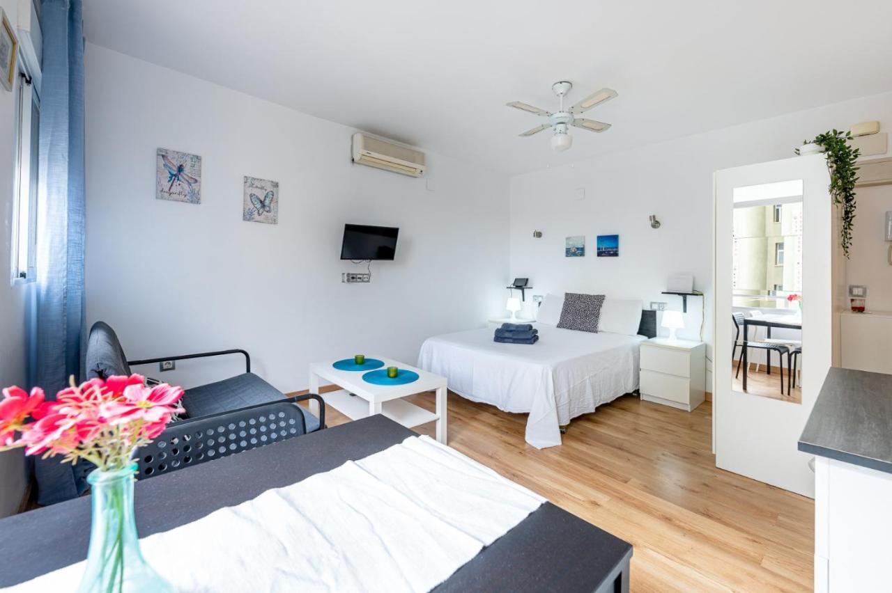 טורמולינוס Solaz-Andaluz City Center Apartment By Namaste Elite מראה חיצוני תמונה